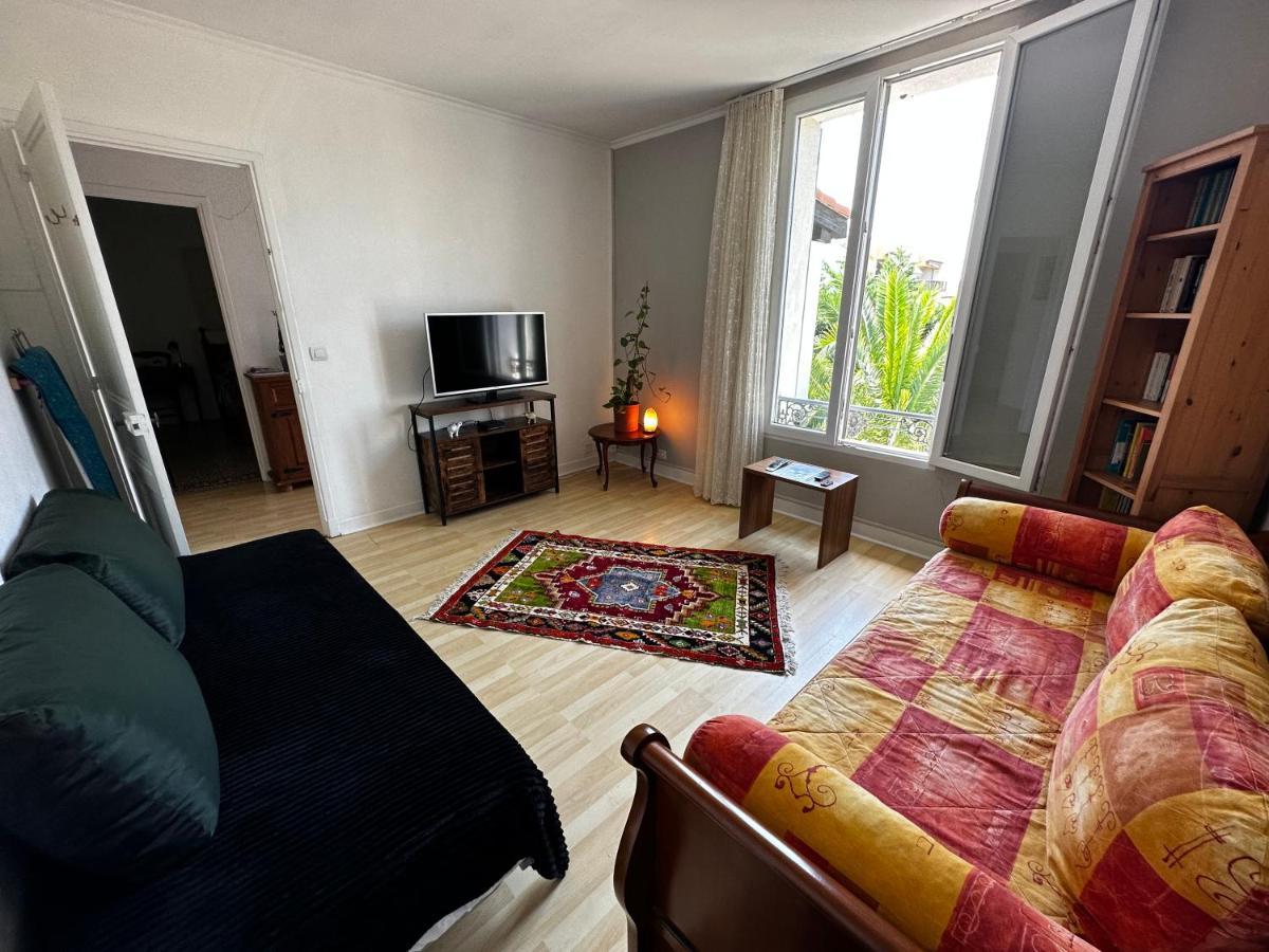 Villa La Desiree - Haut De Villa, 68M2, 8 Personnes Max, Climatise, 4 Etoiles, 120M2 De Jardin Et Parking, Wifi, Vu Mer Antibes Eksteriør billede